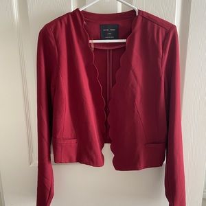 Chic cropped blazer